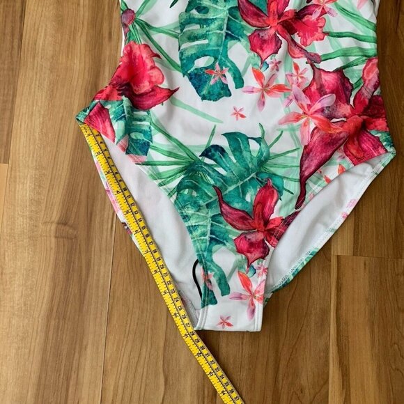 Nicole Miller One Piece Medium Swimsuit With Scoop Back Floral Lagoon NWT - Picture 5 of 10